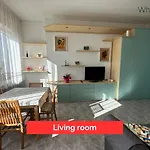 A Due Passi Dal Centro Con Vista Апартаменты Асти