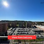 A Due Passi Dal Centro Con Vista *